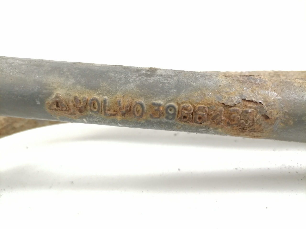 Volvo Anti-roll bar 3986432 - Stabilisaator - Veoauto: pilt 2 Volvo Anti-roll bar 3986432 - Stabilisaator - Veoauto: pilt 2