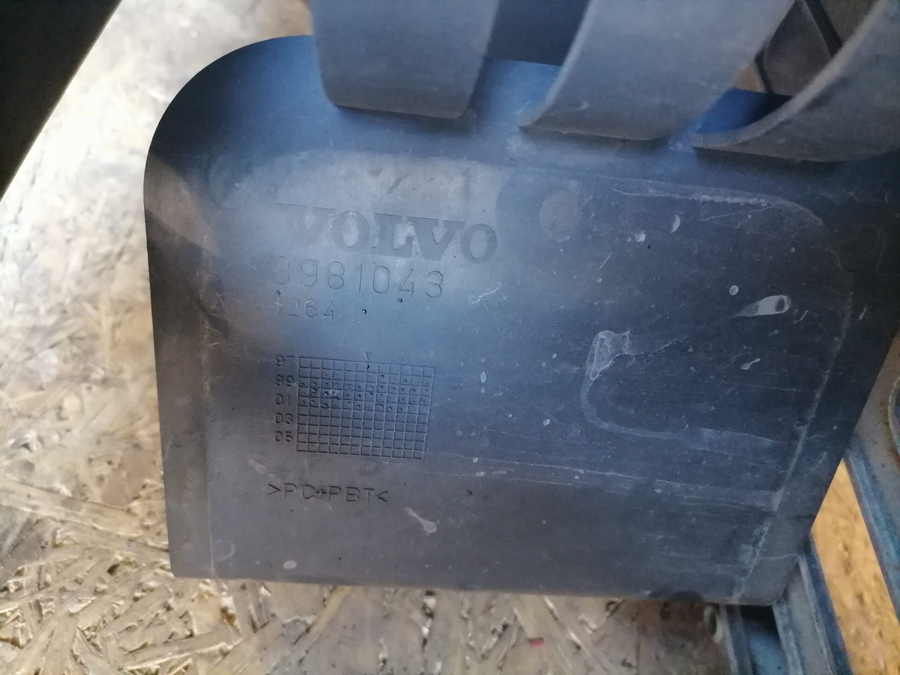 Volvo Astmelaua plastik 3175161 - Asteraud - Veoauto: pilt 5 Volvo Astmelaua plastik 3175161 - Asteraud - Veoauto: pilt 5