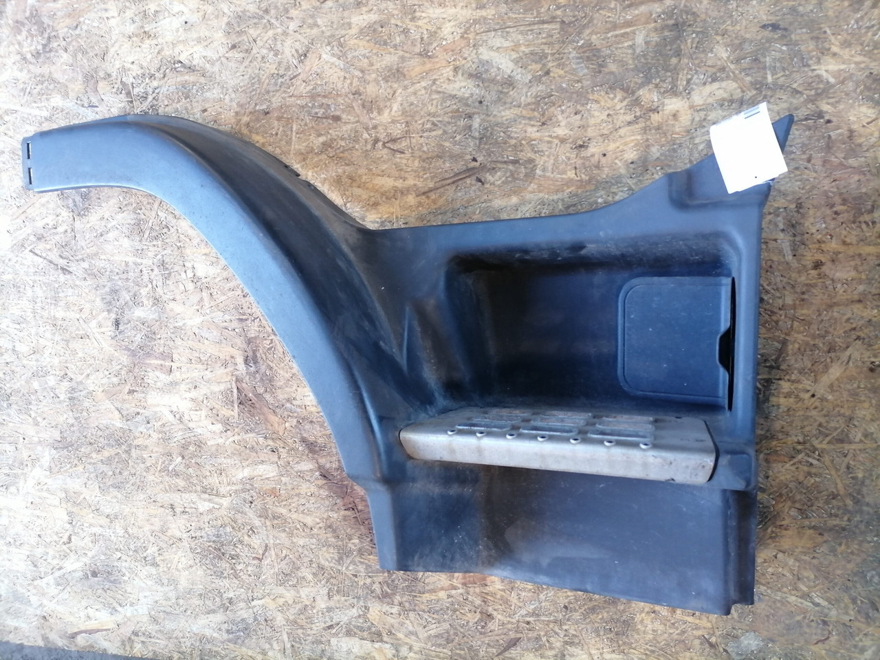 Volvo Astmelaua plastik 3175161 - Asteraud - Veoauto: pilt 4 Volvo Astmelaua plastik 3175161 - Asteraud - Veoauto: pilt 4