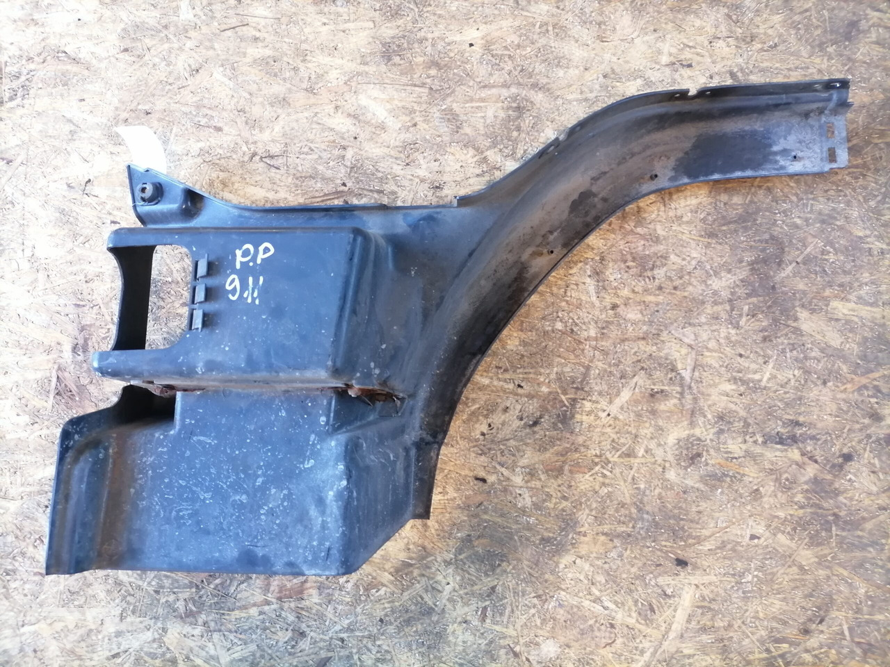 Volvo Astmelaua plastik 3175161 - Asteraud - Veoauto: pilt 3 Volvo Astmelaua plastik 3175161 - Asteraud - Veoauto: pilt 3