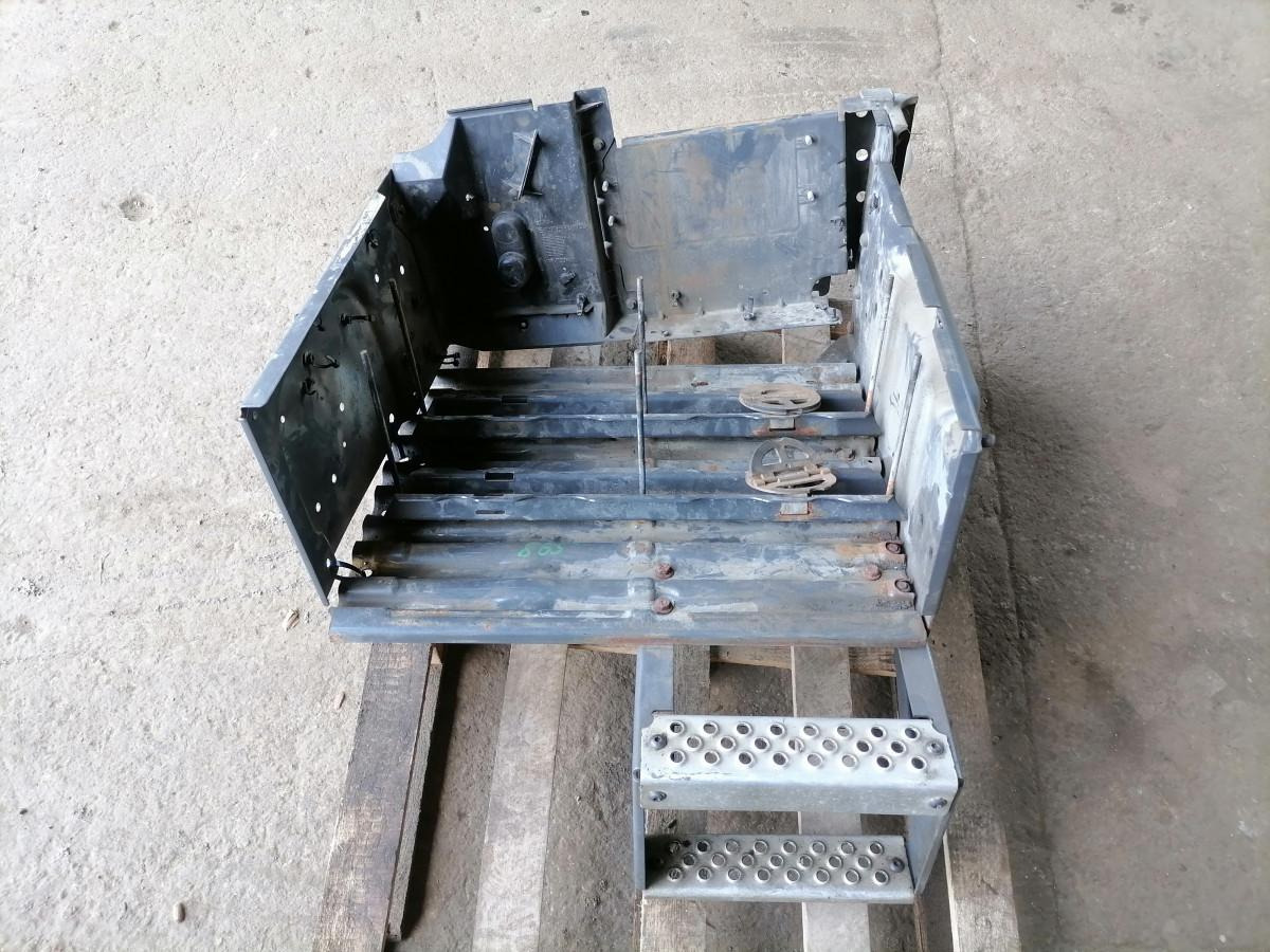 Volvo Battery box 22095787 - Aku - Veoauto: pilt 2 Volvo Battery box 22095787 - Aku - Veoauto: pilt 2