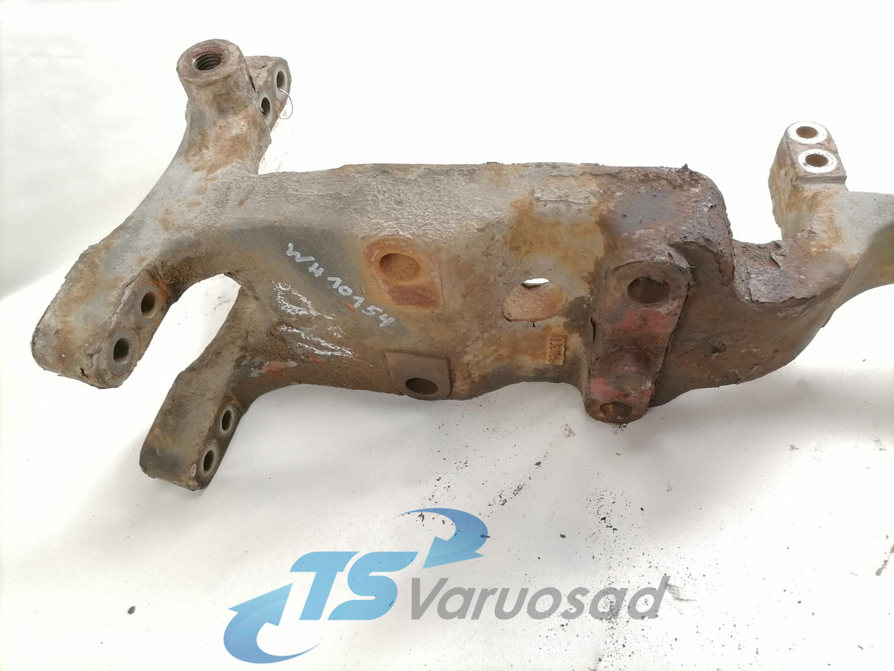 Volvo Bracket 1077914 - Vedrustus - Veoauto: pilt 3 Volvo Bracket 1077914 - Vedrustus - Veoauto: pilt 3
