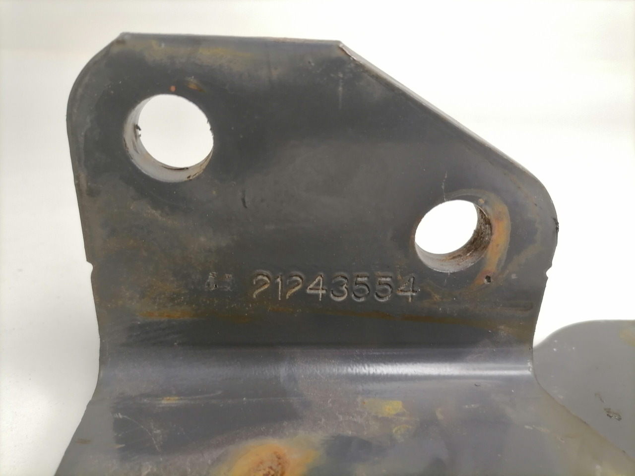 Volvo Bracket 21243554 - Raam/ Konstruktsioon - Veoauto: pilt 2 Volvo Bracket 21243554 - Raam/ Konstruktsioon - Veoauto: pilt 2