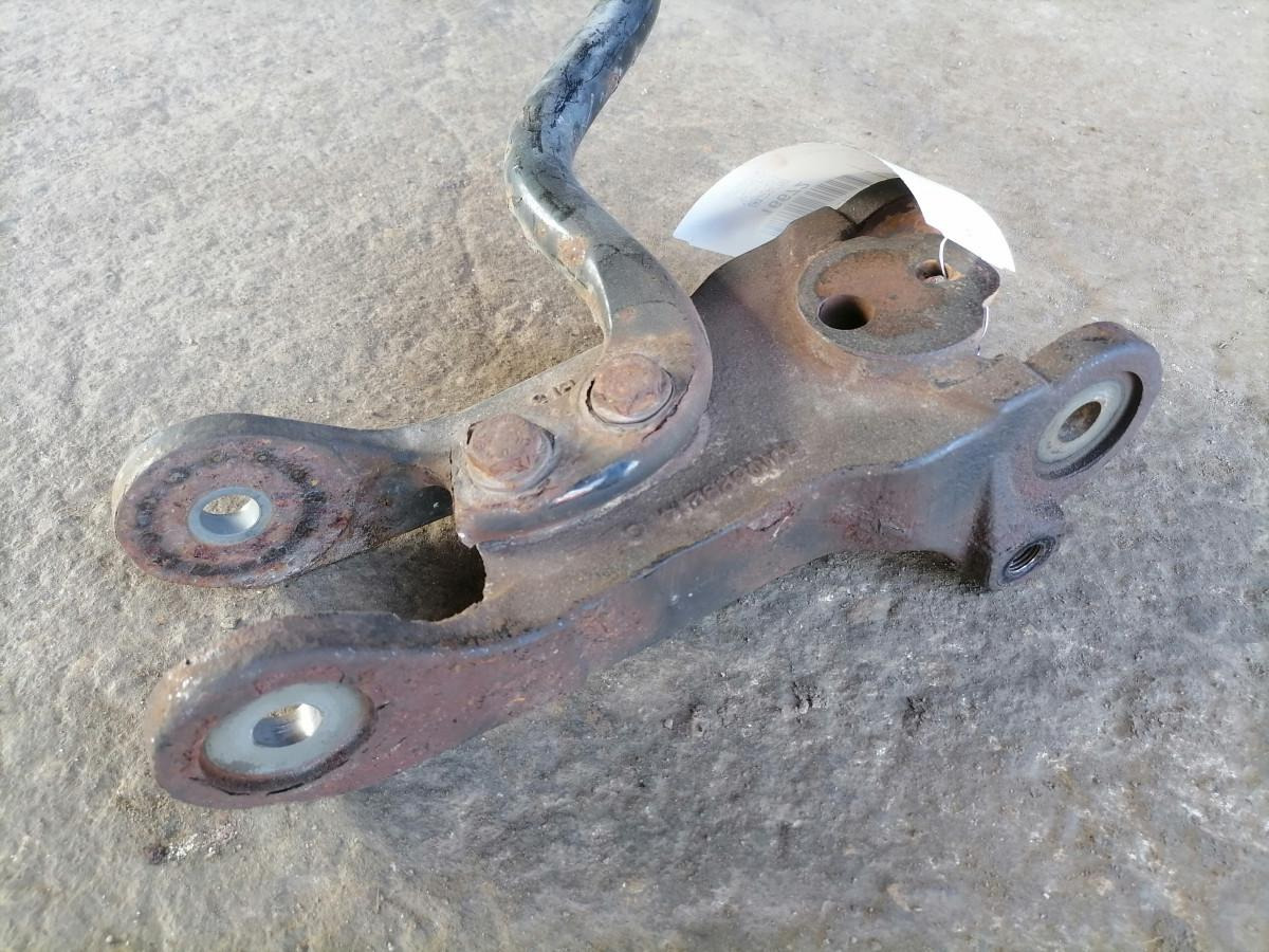 Volvo Cab anti roll bar 20757640 - Kabiini vedrustus - Veoauto: pilt 3 Volvo Cab anti roll bar 20757640 - Kabiini vedrustus - Veoauto: pilt 3