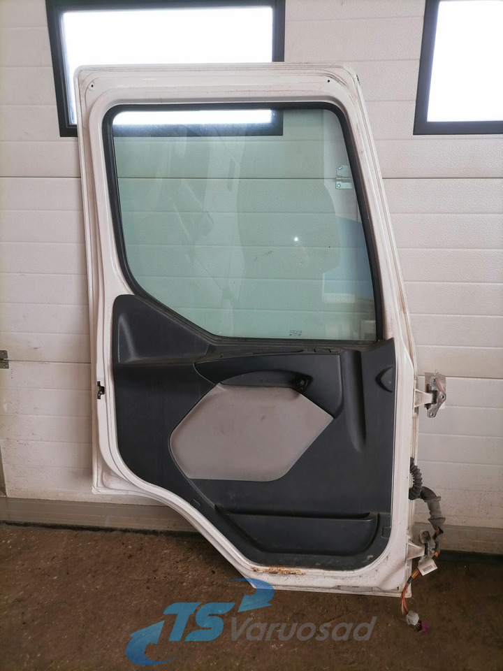 Volvo Door 85112763 - Uks ja varuosad - Veoauto: pilt 2 Volvo Door 85112763 - Uks ja varuosad - Veoauto: pilt 2