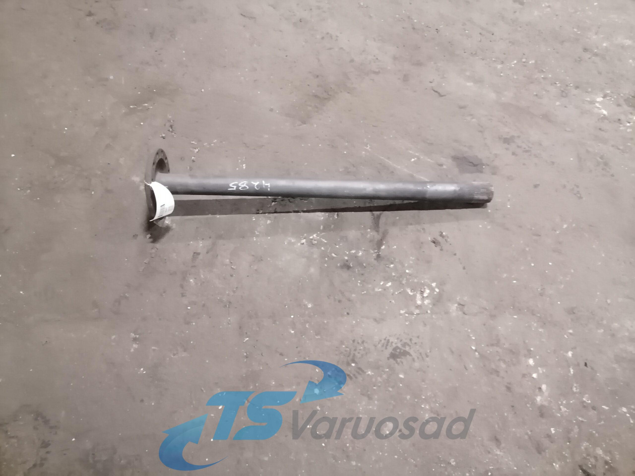 Volvo Drive shaft 8172096 - Veovõll - Veoauto: pilt 1 Volvo Drive shaft 8172096 - Veovõll - Veoauto: pilt 1