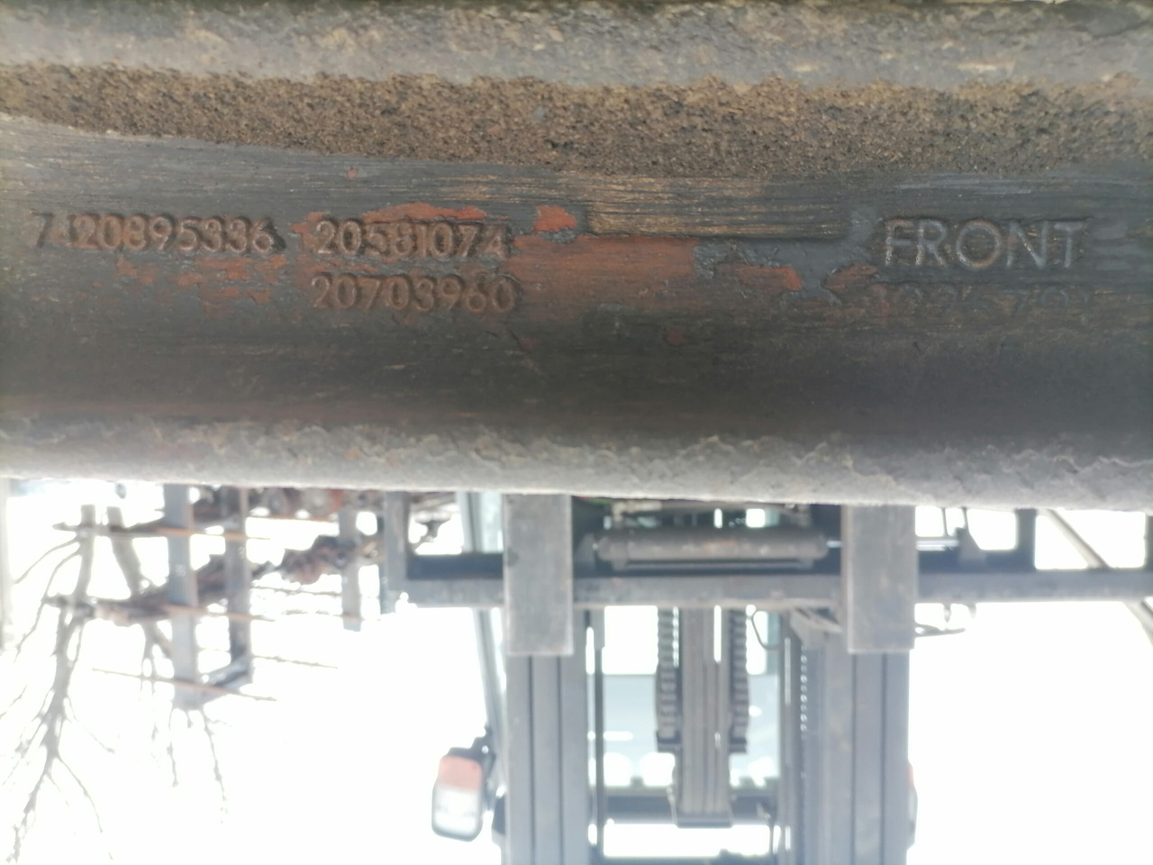Volvo First axel housing 20581073 - Esitelg - Veoauto: pilt 3 Volvo First axel housing 20581073 - Esitelg - Veoauto: pilt 3