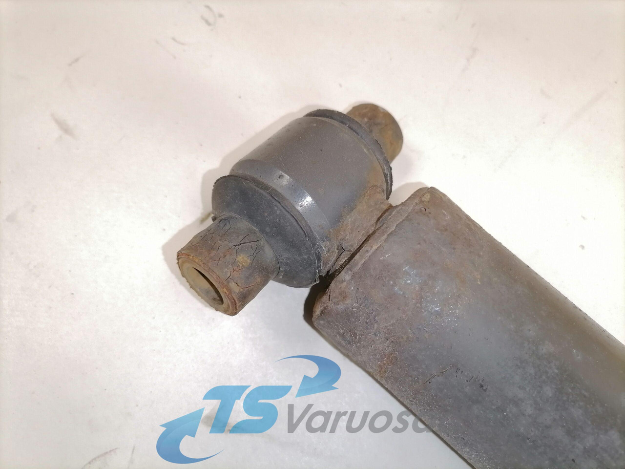 Volvo First axel shock absorber 21866530 - Amortisaatorid - Veoauto: pilt 2 Volvo First axel shock absorber 21866530 - Amortisaatorid - Veoauto: pilt 2