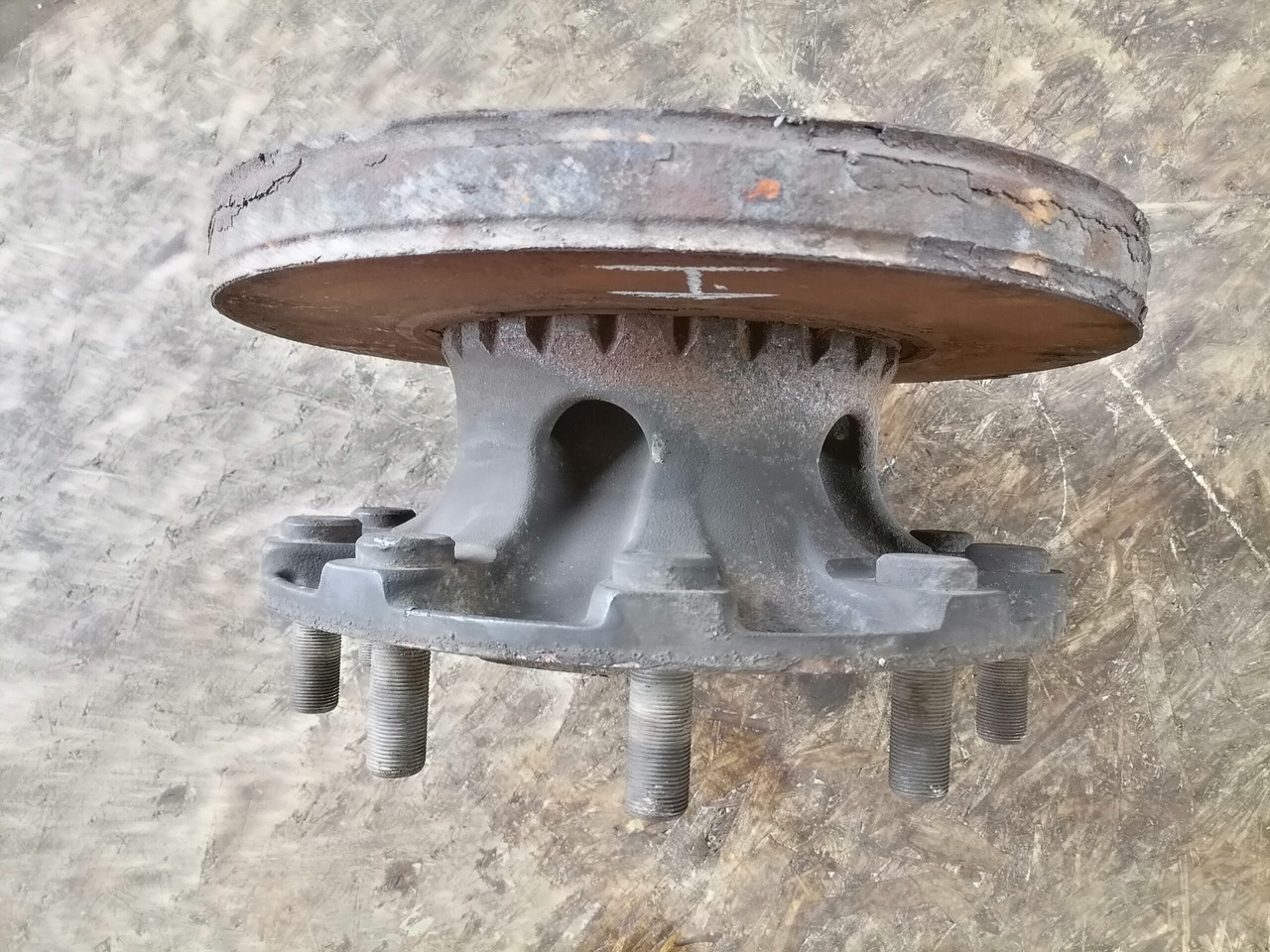 Volvo First wheel hub 21022433 - Rumm - Veoauto: pilt 4 Volvo First wheel hub 21022433 - Rumm - Veoauto: pilt 4