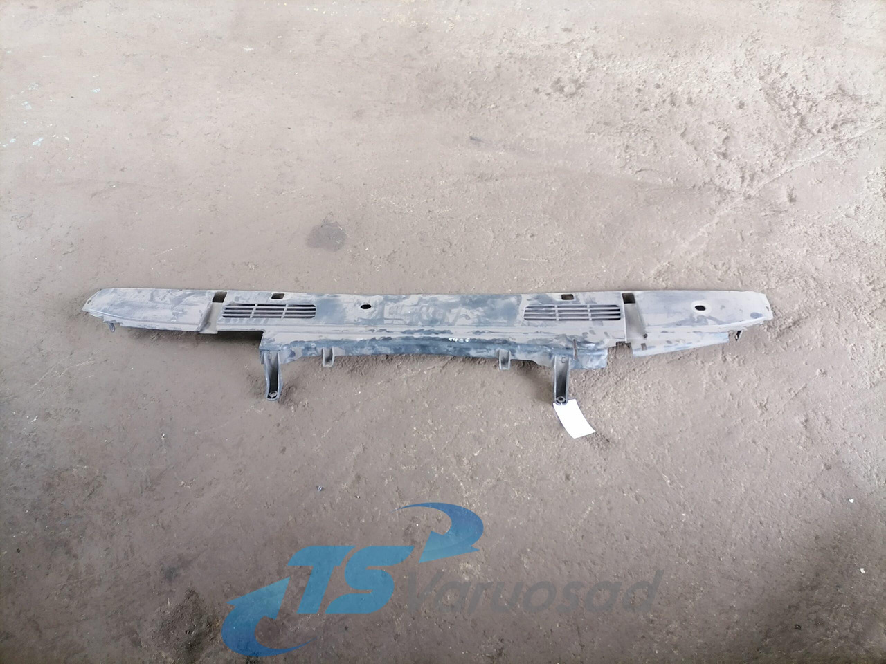 Volvo Iluvõre plastik 20527277 - Võre - Veoauto: pilt 1 Volvo Iluvõre plastik 20527277 - Võre - Veoauto: pilt 1