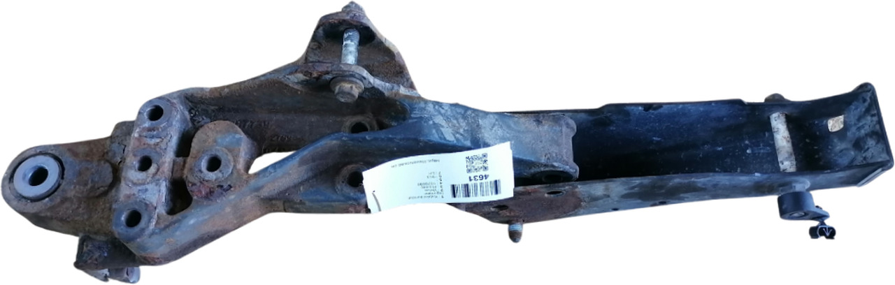 Volvo Kabiini kandur, tagumine 20467739 - Kabiini vedrustus - Veoauto: pilt 1 Volvo Kabiini kandur, tagumine 20467739 - Kabiini vedrustus - Veoauto: pilt 1