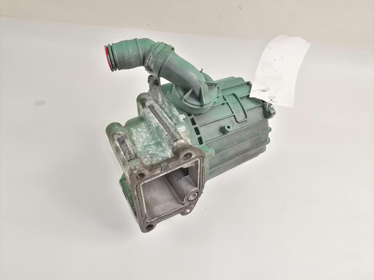 Volvo Karterituulutuse õliaurude separaator 21373547 - Karter - Veoauto: pilt 2 Volvo Karterituulutuse õliaurude separaator 21373547 - Karter - Veoauto: pilt 2