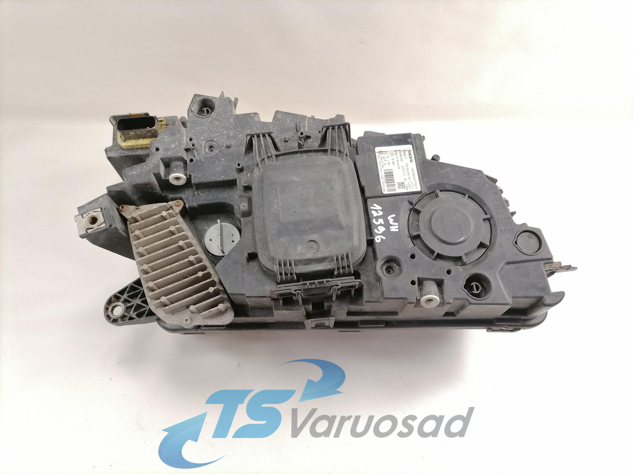 Volvo Light 22239217 - Tuled/ Valgus - Veoauto: pilt 3 Volvo Light 22239217 - Tuled/ Valgus - Veoauto: pilt 3