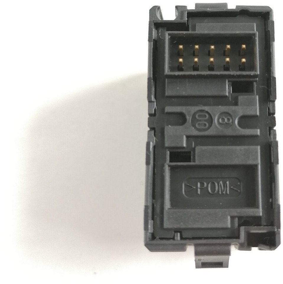 Volvo Lüliti 21211201 - Kabiin - Veoauto: pilt 3 Volvo Lüliti 21211201 - Kabiin - Veoauto: pilt 3