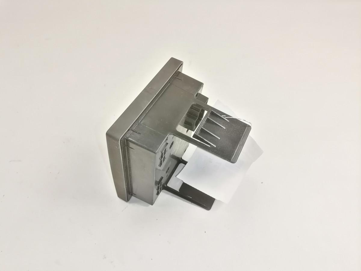 Volvo Lüliti, salongi valgustus 22049578 - Kabiin - Veoauto: pilt 2 Volvo Lüliti, salongi valgustus 22049578 - Kabiin - Veoauto: pilt 2