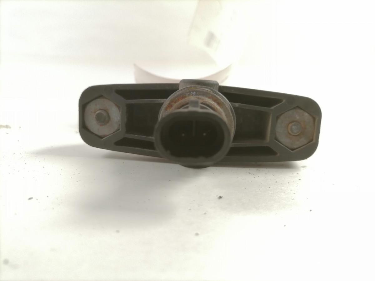 Volvo Massilüliti 21470290 - Relee - Veoauto: pilt 4 Volvo Massilüliti 21470290 - Relee - Veoauto: pilt 4
