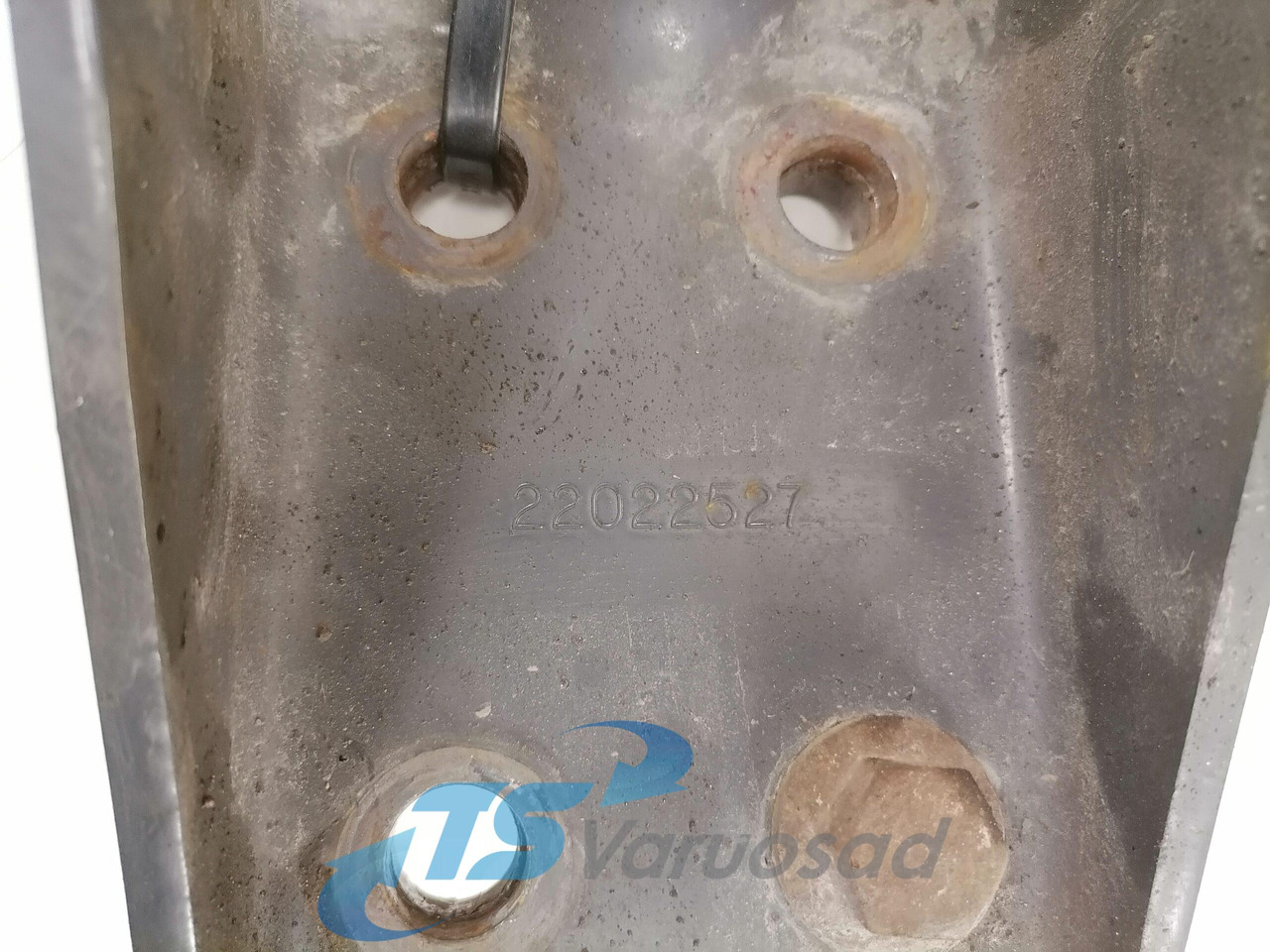 Volvo Shock absorber mounting 22022527 - Vedrustus - Veoauto: pilt 3 Volvo Shock absorber mounting 22022527 - Vedrustus - Veoauto: pilt 3