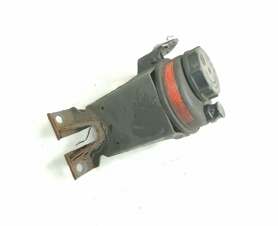 Volvo Steering oil tank+ bracket 1592945 - Roolivõimendi voolik - Veoauto: pilt 2 Volvo Steering oil tank+ bracket 1592945 - Roolivõimendi voolik - Veoauto: pilt 2