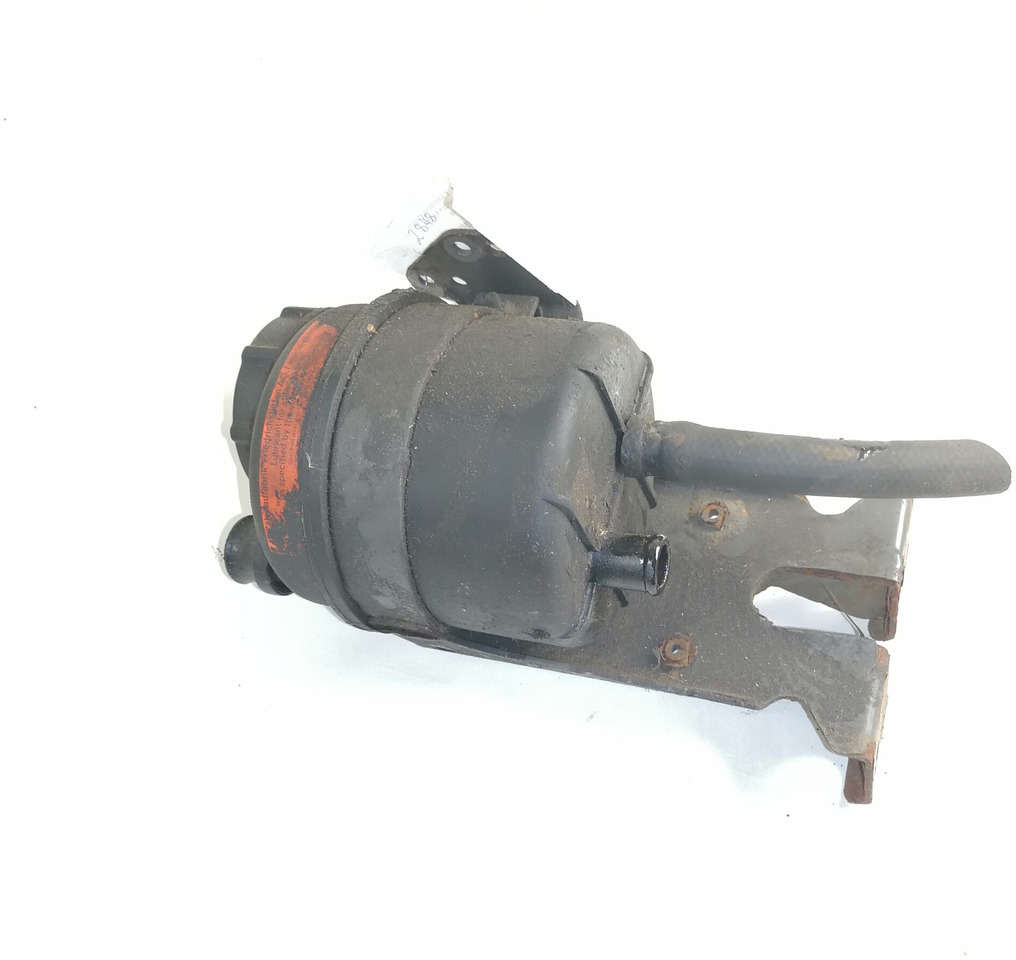 Volvo Steering oil tank+ bracket 1592945 - Roolivõimendi voolik - Veoauto: pilt 1 Volvo Steering oil tank+ bracket 1592945 - Roolivõimendi voolik - Veoauto: pilt 1