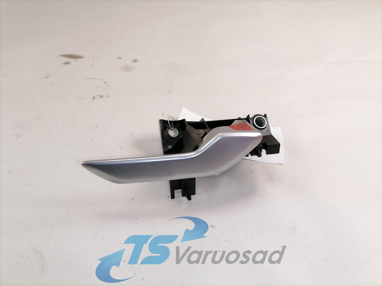 Volvo Ukselink, sisemine parem 84012027 - Uks ja varuosad - Veoauto: pilt 1 Volvo Ukselink, sisemine parem 84012027 - Uks ja varuosad - Veoauto: pilt 1