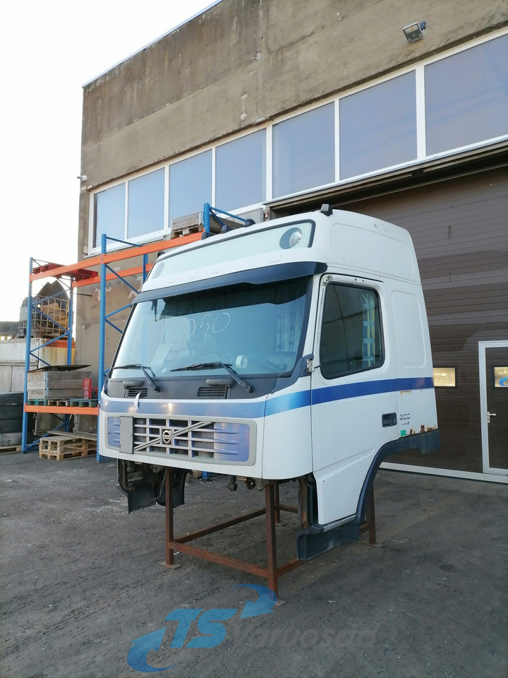 Volvo Volvo kabiin 85111210 - Kabiin ja interjöör - Veoauto: pilt 1 Volvo Volvo kabiin 85111210 - Kabiin ja interjöör - Veoauto: pilt 1