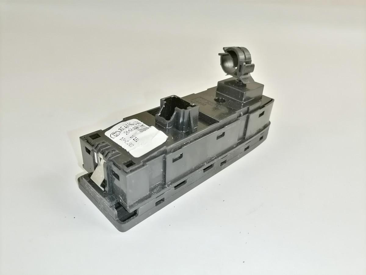 Volvo Volvo lüliti, aknatõstuk 22154240 - Kabiin - Veoauto: pilt 3 Volvo Volvo lüliti, aknatõstuk 22154240 - Kabiin - Veoauto: pilt 3
