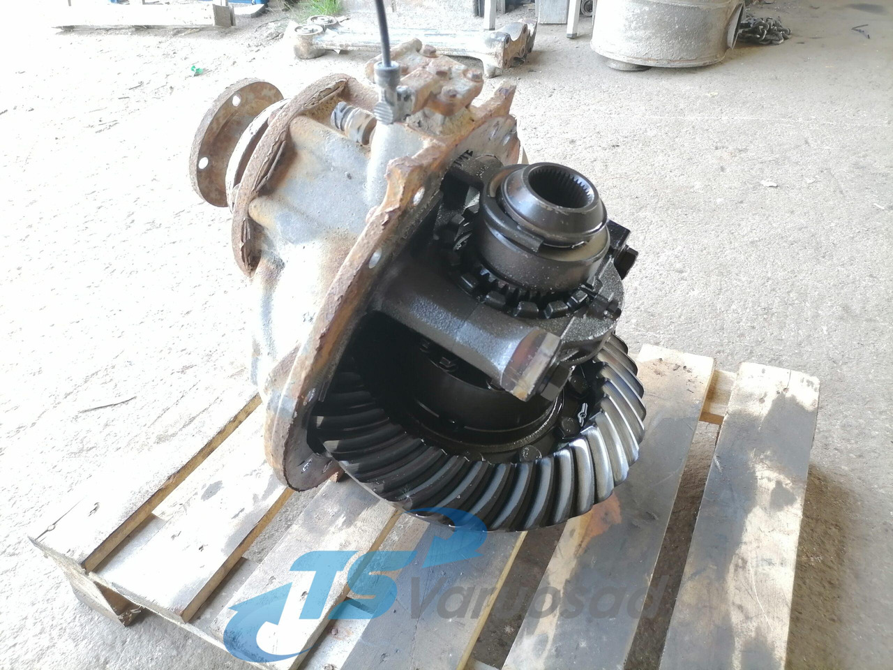 Volvo Volvo reduktor 3,90 20814049 - Veomootor - Veoauto: pilt 3 Volvo Volvo reduktor 3,90 20814049 - Veomootor - Veoauto: pilt 3