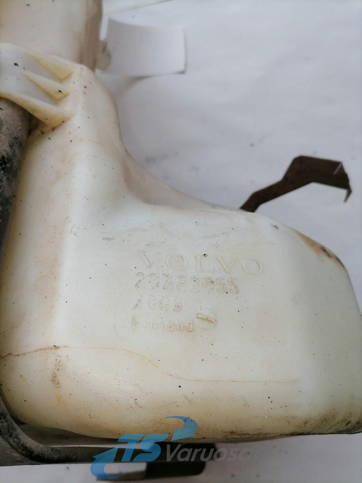 Volvo Windscreen washer fluid tank 20382655 - Klaasipuhasti - Veoauto: pilt 2 Volvo Windscreen washer fluid tank 20382655 - Klaasipuhasti - Veoauto: pilt 2