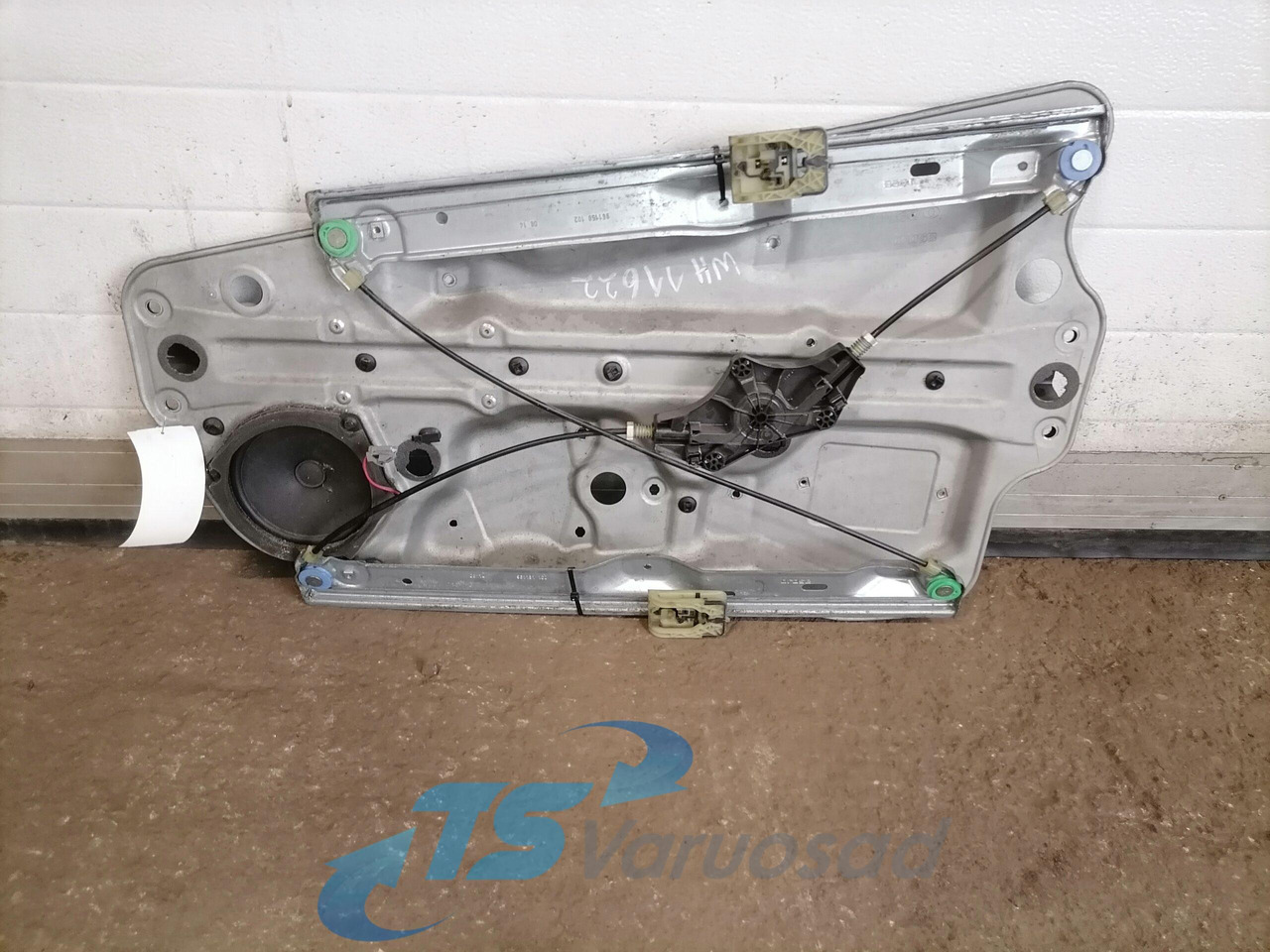 Volvo window mechanism 84056045 - Uks ja varuosad - Veoauto: pilt 2 Volvo window mechanism 84056045 - Uks ja varuosad - Veoauto: pilt 2