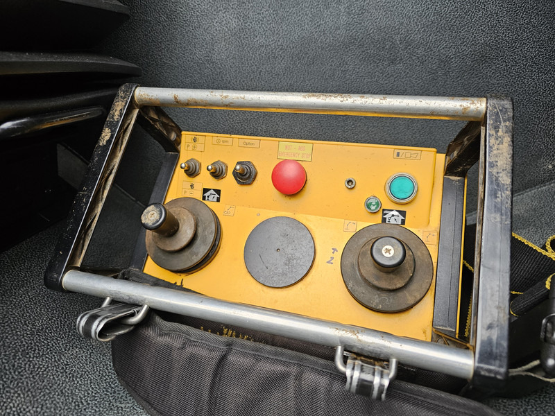 Kraanaga veoauto DAF CF 85.330 ATI / 40 t/m CRANE / KRAN / 8.500 km!: pilt 6 Kraanaga veoauto DAF CF 85.330 ATI / 40 t/m CRANE / KRAN / 8.500 km!: pilt 6