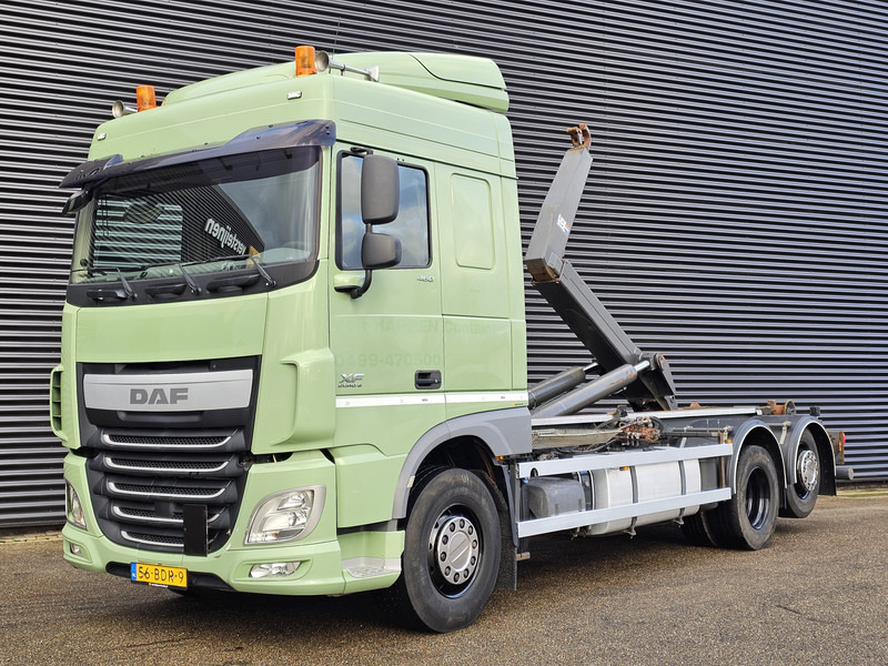 DAF XF 460 6x2 SPACECAB / HOOKLIFT / ABROLKIPPER - Konkstõstukiga veoauto: pilt 1 DAF XF 460 6x2 SPACECAB / HOOKLIFT / ABROLKIPPER - Konkstõstukiga veoauto: pilt 1