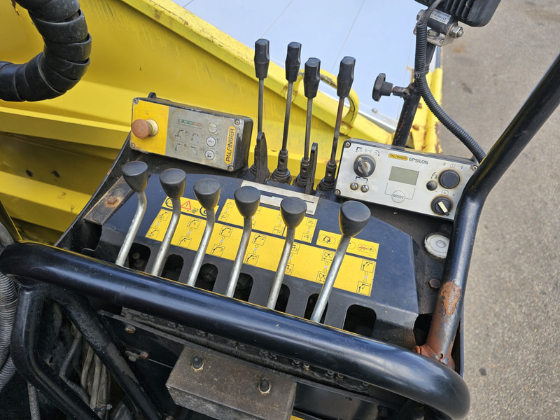 MAN TGS 33.480 6x6 / PALFINGER Z CRANE / 2 SIDE TIPPER - Kallurauto, Kraanaga veoauto: pilt 5 MAN TGS 33.480 6x6 / PALFINGER Z CRANE / 2 SIDE TIPPER - Kallurauto, Kraanaga veoauto: pilt 5