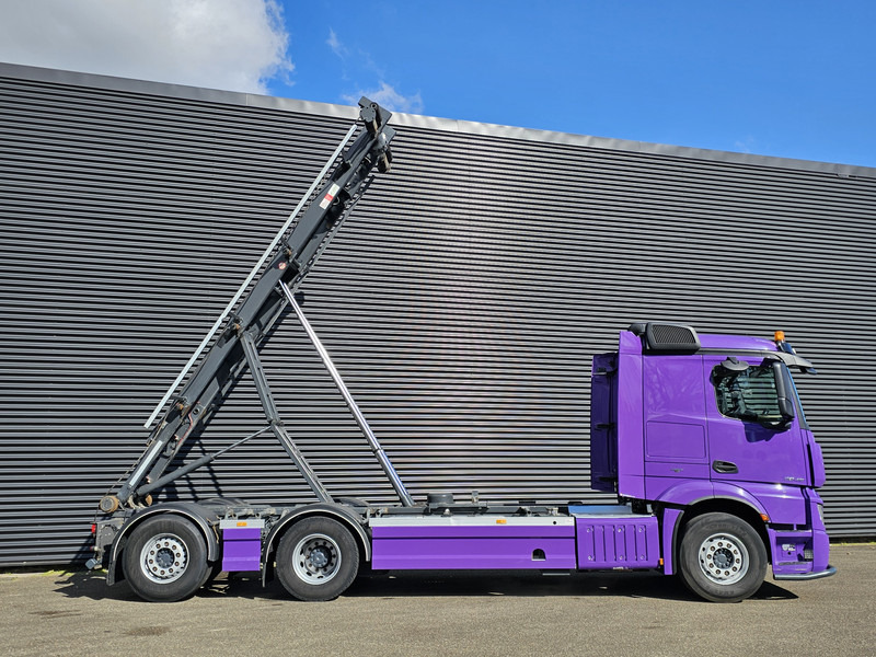 Mercedes-Benz AROCS 3345 / 6x2 / CABLE-CONTAINER SYSTEM - Veoauto - kaablisüsteem: pilt 4 Mercedes-Benz AROCS 3345 / 6x2 / CABLE-CONTAINER SYSTEM - Veoauto - kaablisüsteem: pilt 4