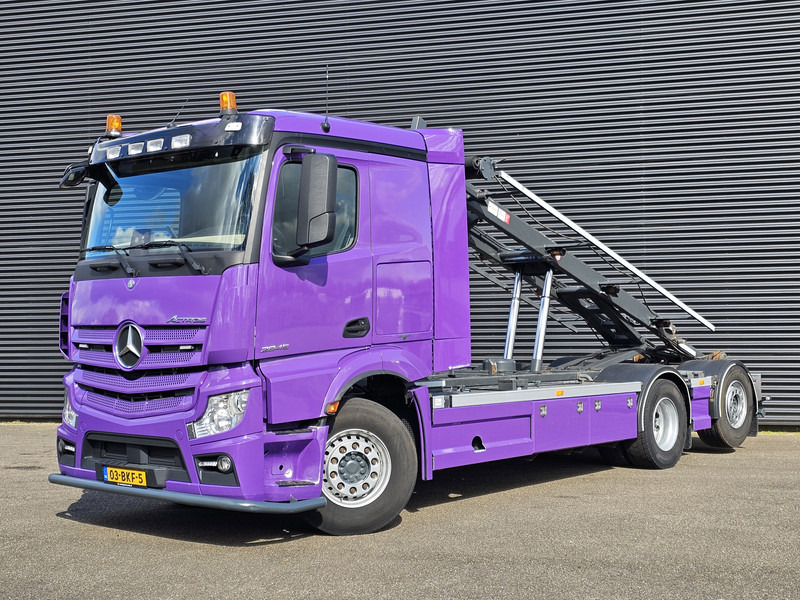 Mercedes-Benz AROCS 3345 / 6x2 / CABLE-CONTAINER SYSTEM - Veoauto - kaablisüsteem: pilt 1 Mercedes-Benz AROCS 3345 / 6x2 / CABLE-CONTAINER SYSTEM - Veoauto - kaablisüsteem: pilt 1