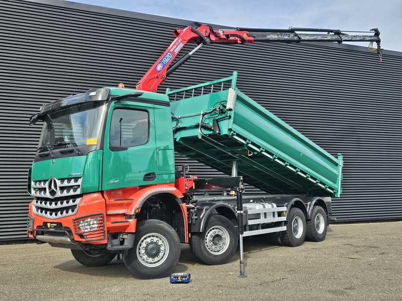 Mercedes-Benz AROCS 4145 / 8X6 / TIPPER + HMF CRANE - Kallurauto, Kraanaga veoauto: pilt 1 Mercedes-Benz AROCS 4145 / 8X6 / TIPPER + HMF CRANE - Kallurauto, Kraanaga veoauto: pilt 1