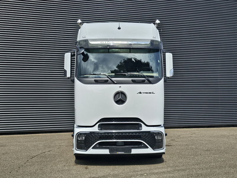 Mercedes-Benz ACTROS 2548 / GIGASPACE / 6X2/4 / !! NEW !! / PTO - Sadulveok: pilt 4 Mercedes-Benz ACTROS 2548 / GIGASPACE / 6X2/4 / !! NEW !! / PTO - Sadulveok: pilt 4