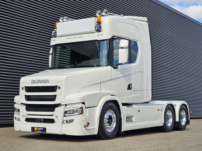 Scania T660 V8 6x4 TORPEDO / HAUBER / SHOW TRUCK - Sadulveok: pilt 1 Scania T660 V8 6x4 TORPEDO / HAUBER / SHOW TRUCK - Sadulveok: pilt 1