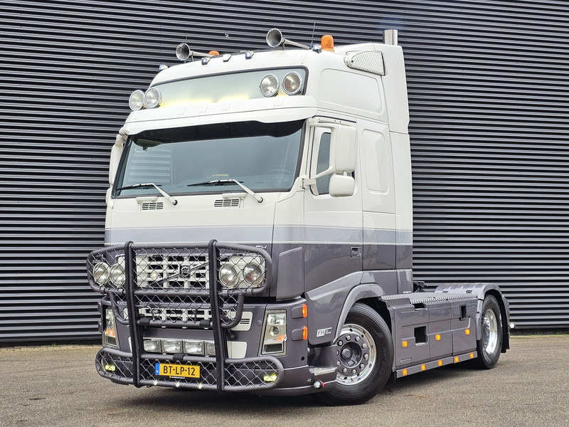 Volvo FH400 4X2 / SHOWTRUCK / SPECIAL / EXHAUST VALVE - Sadulveok: pilt 1 Volvo FH400 4X2 / SHOWTRUCK / SPECIAL / EXHAUST VALVE - Sadulveok: pilt 1