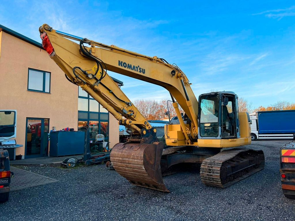 Komatsu PC228USLC 23200 Kg 107 Kw Komatsu PC228USLC 23200 Kg 107 Kw - Lintekskavaator: pilt 2 Komatsu PC228USLC 23200 Kg 107 Kw Komatsu PC228USLC 23200 Kg 107 Kw - Lintekskavaator: pilt 2