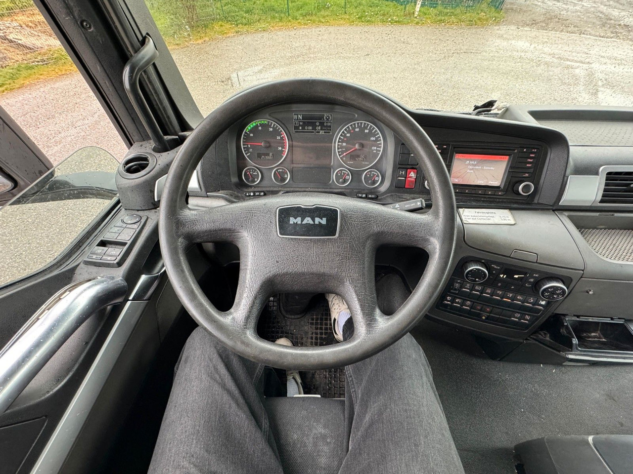 Kraanaga veoauto MAN 26.360 TGS Pafinger PK12002 Glaskipper 2 Trennw.: pilt 13