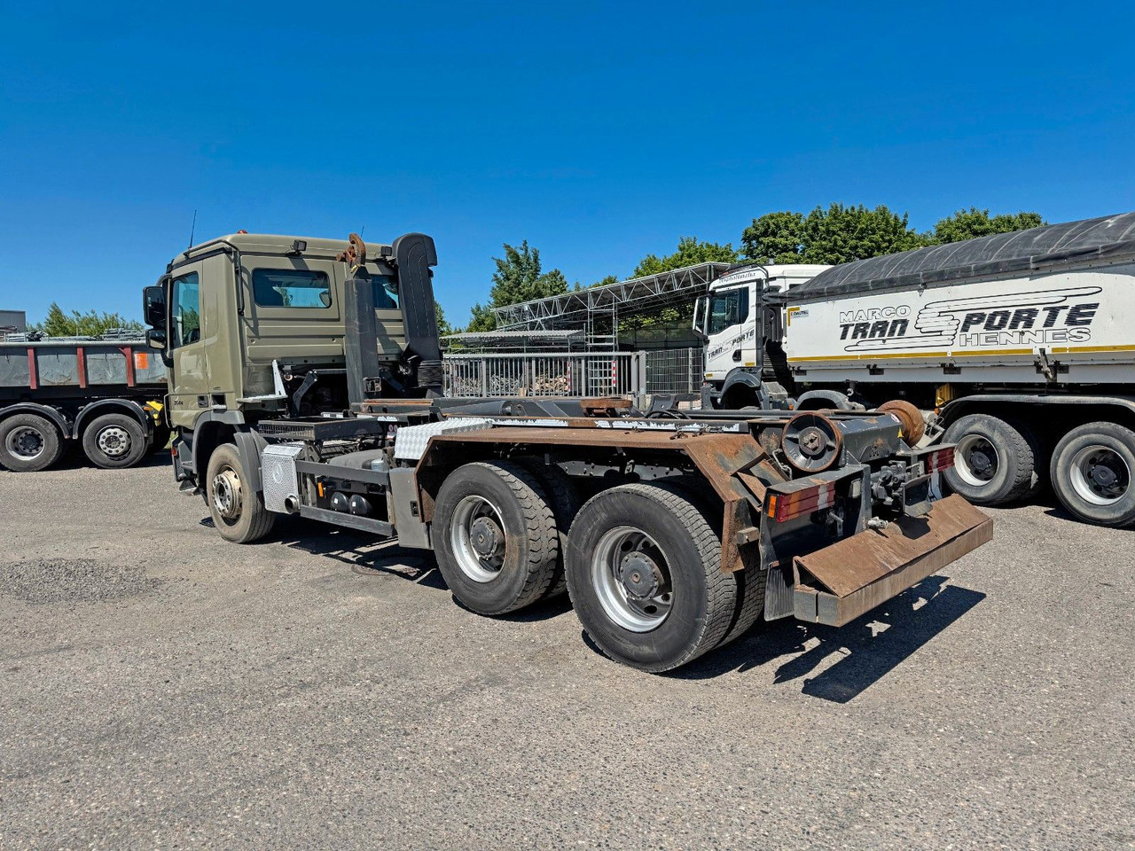 Mercedes-Benz 2644 6X4 VDL Abroller mit 3,90 Radstand Blatt BL - Konkstõstukiga veoauto: pilt 1 Mercedes-Benz 2644 6X4 VDL Abroller mit 3,90 Radstand Blatt BL - Konkstõstukiga veoauto: pilt 1