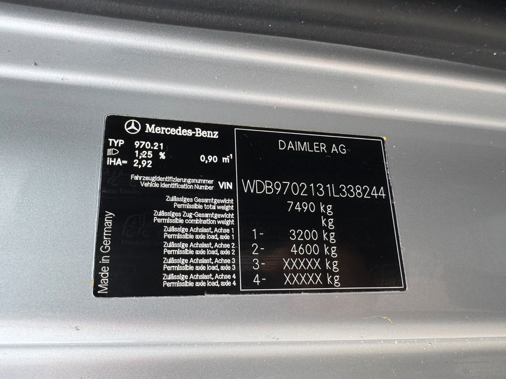 Mercedes-Benz 818 4X2 ROM Toilettenwagen Mercedes-Benz 818 4X2 ROM Toilettenwagen 6 Plätze - Vaakumveok: pilt 2 Mercedes-Benz 818 4X2 ROM Toilettenwagen Mercedes-Benz 818 4X2 ROM Toilettenwagen 6 Plätze - Vaakumveok: pilt 2