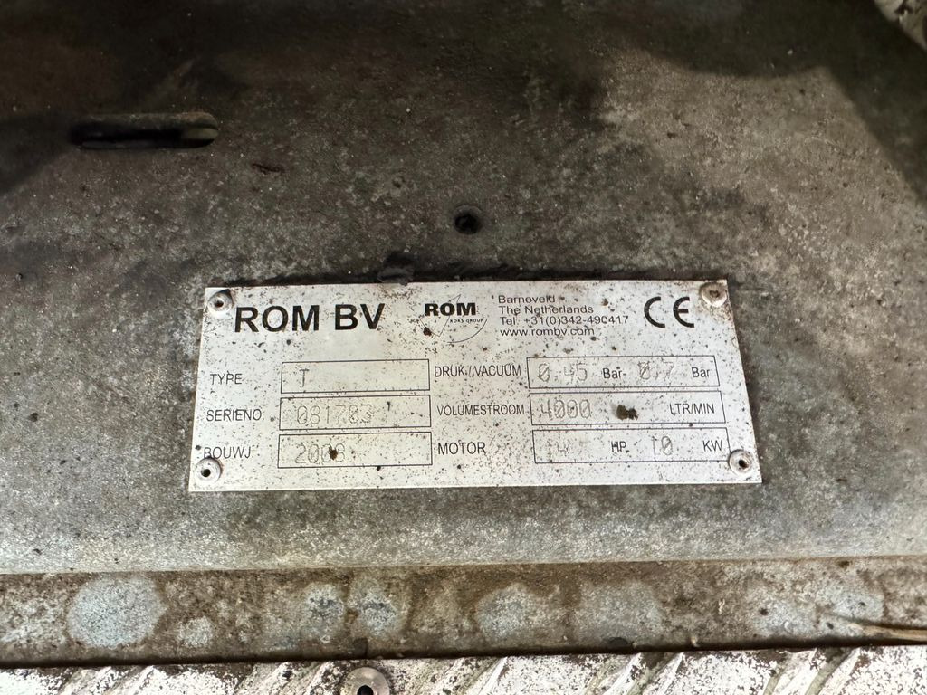 Mercedes-Benz 818 4X2 ROM Toilettenwagen Mercedes-Benz 818 4X2 ROM Toilettenwagen 6 Plätze - Vaakumveok: pilt 3 Mercedes-Benz 818 4X2 ROM Toilettenwagen Mercedes-Benz 818 4X2 ROM Toilettenwagen 6 Plätze - Vaakumveok: pilt 3