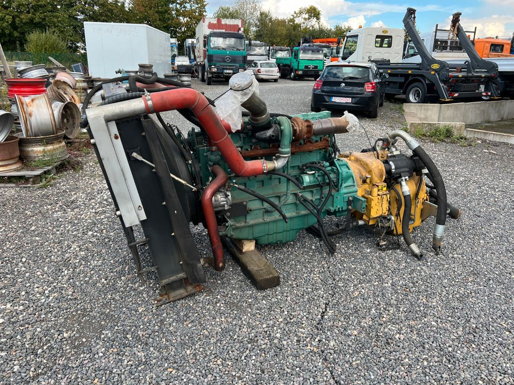 VOLVO PENTA & DANA SPICER Top Zustand - Mootor - Veoauto: pilt 1 VOLVO PENTA & DANA SPICER Top Zustand - Mootor - Veoauto: pilt 1