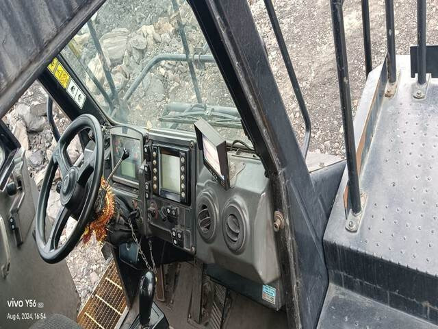 Kastiga kallur/ Kiviveoauto CAT 777E: pilt 14