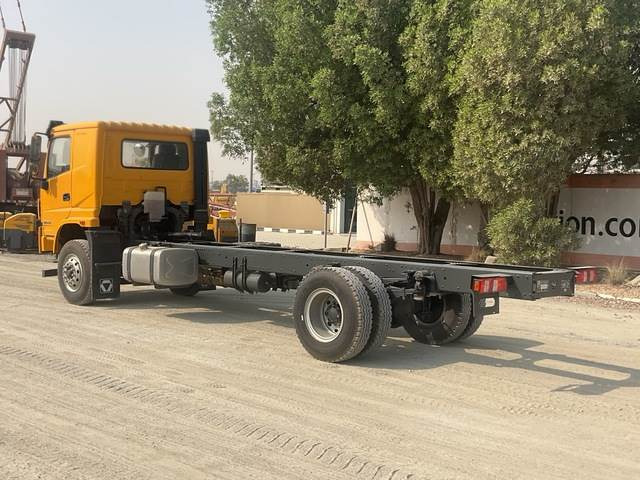XCMG XGA1182D6SAX - Kabiinišassiiga veoauto: pilt 2 XCMG XGA1182D6SAX - Kabiinišassiiga veoauto: pilt 2