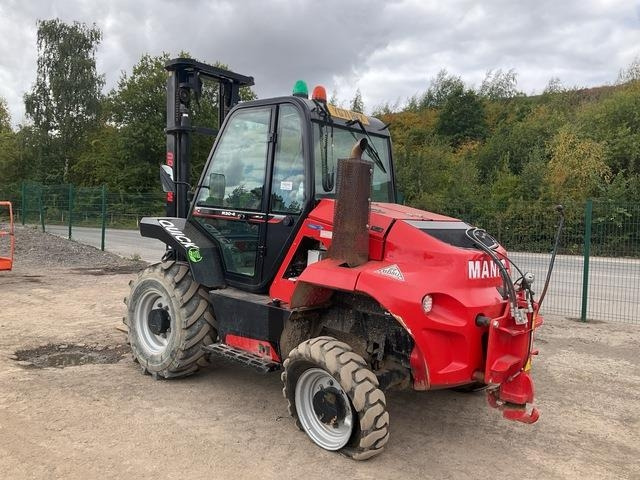 Manitou M30-4 - Ebatasasel maastikul kohanduv kahveltõstuk: pilt 2 Manitou M30-4 - Ebatasasel maastikul kohanduv kahveltõstuk: pilt 2