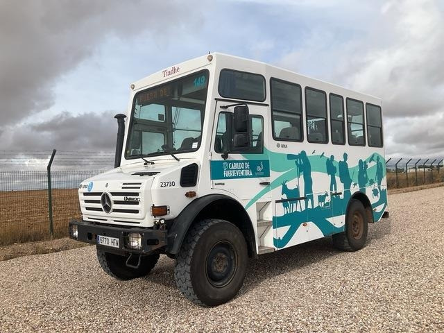 Mercedes-Benz Unimog Unvi - Väikebuss, Mikrobuss: pilt 1 Mercedes-Benz Unimog Unvi - Väikebuss, Mikrobuss: pilt 1