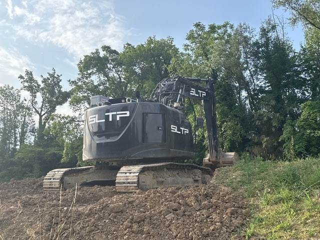 Hitachi ZX225USLC-6 - Lintekskavaator: pilt 4 Hitachi ZX225USLC-6 - Lintekskavaator: pilt 4