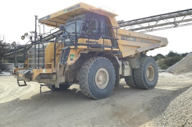 Komatsu HD465-8EO - Kastiga kallur/ Kiviveoauto: pilt 1 Komatsu HD465-8EO - Kastiga kallur/ Kiviveoauto: pilt 1